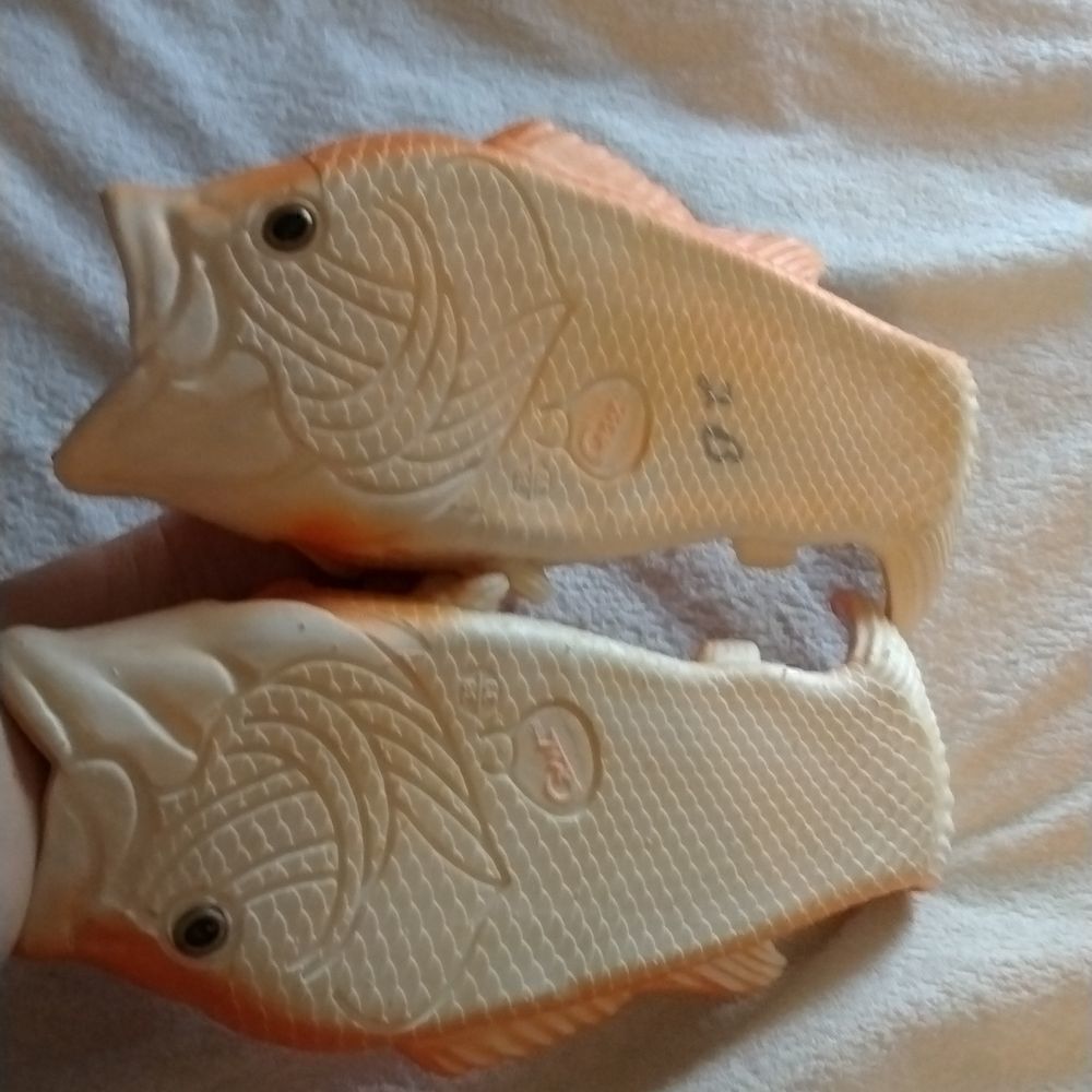 Coddies Fish Flip Flops  - Picture 3 of 4